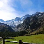 Nicoletta Lägenhet Saas Fee