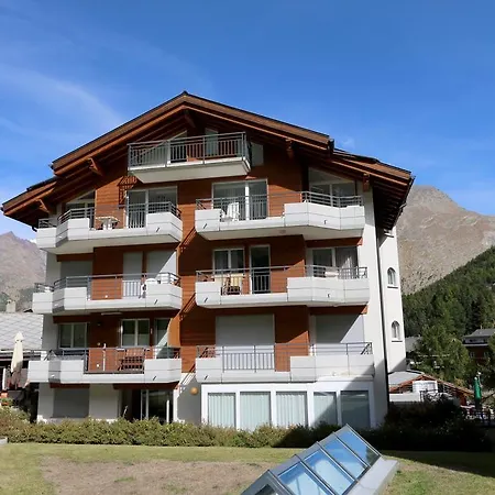 Nicoletta Saas Fee